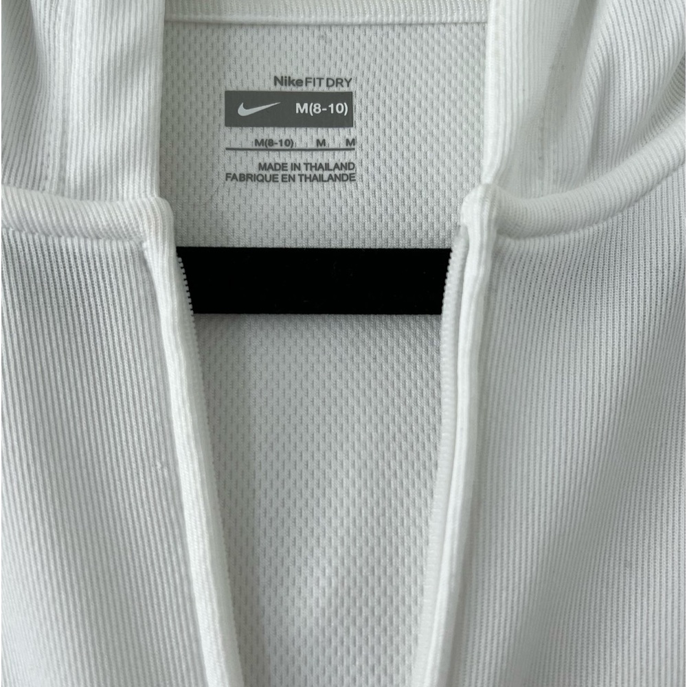 Nike Jacket womens FIT DRY with front pockets and hood - Picture 3 of 5